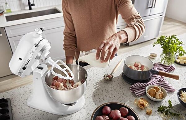 KitchenAid Quart Tilt-Head Stand Mixer - Image 3